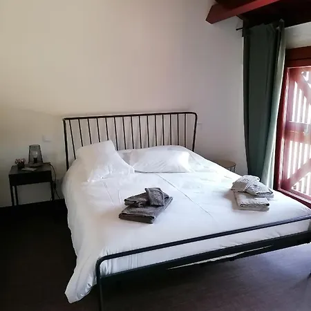 Quinta De Fora Wines & Tourism * غيمارايش