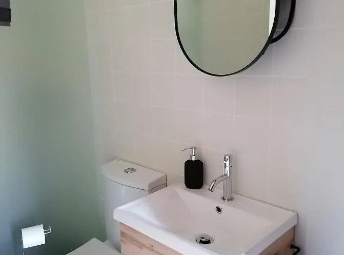 Quinta De Fora Wines & Tourism *